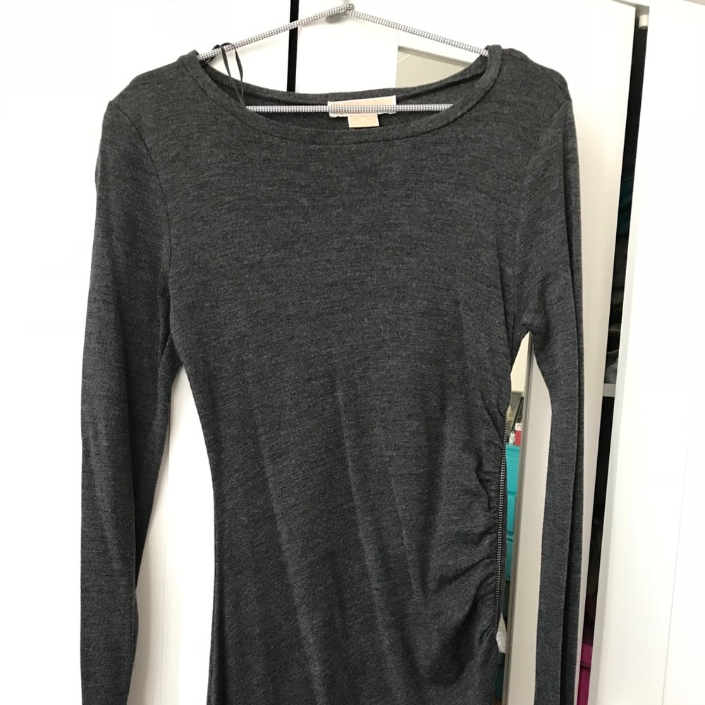 Beautiful Grey all occasion dress.Classy and sexy